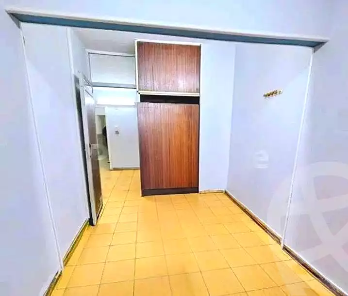 https://aqarmap.com.eg/ar/listing/7282565-for-sale-alexandria-miami-khld-bn-lwlyd