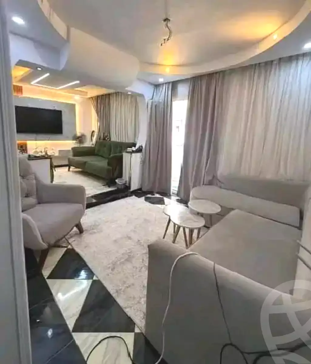 https://aqarmap.com.eg/ar/listing/7282746-for-sale-alexandria-el-asafra-shr-45