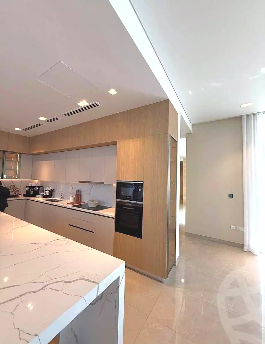 https://aqarmap.com.eg/en/listing/7283046-for-sale-cairo-new-cairo-compounds-mountain-view-1