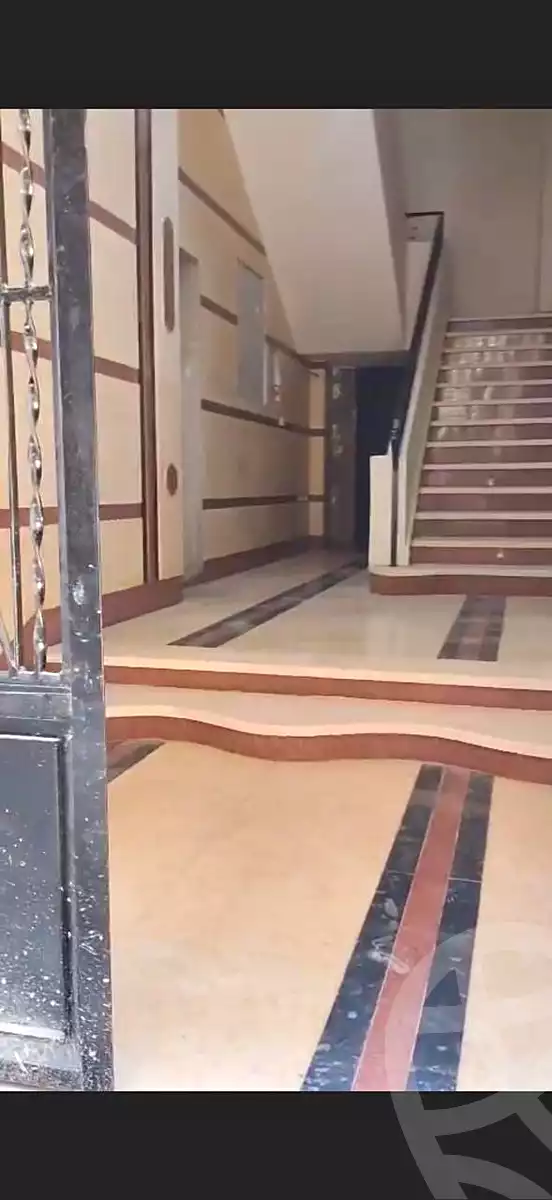 https://aqarmap.com.eg/en/listing/7283088-for-sale-sohag-tahta-el-sawalem