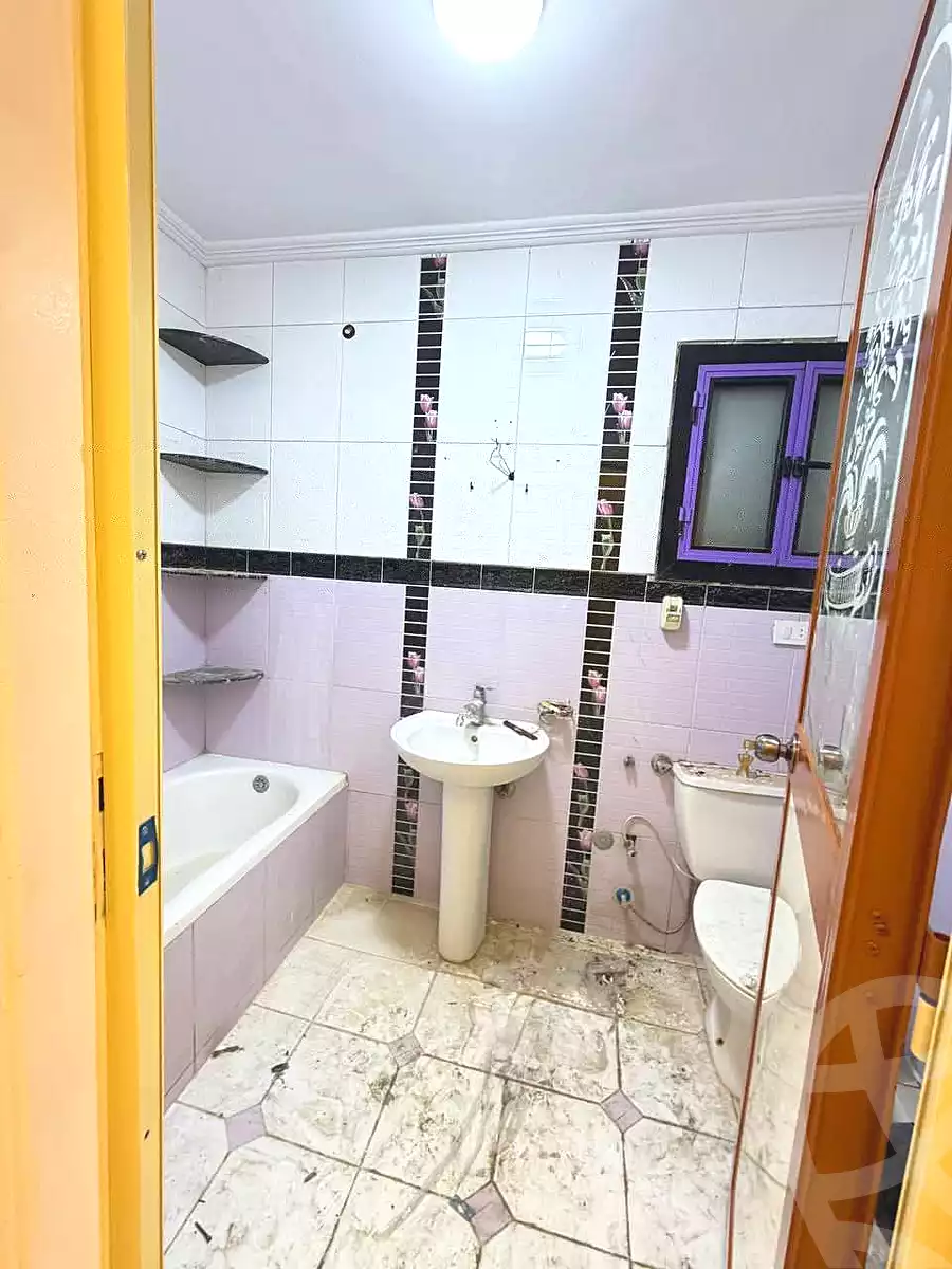 https://aqarmap.com.eg/ar/listing/7283143-for-sale-alexandria-sydy-bshr-sydy-bshr-bhry-shr-khld-bn-lwlyd