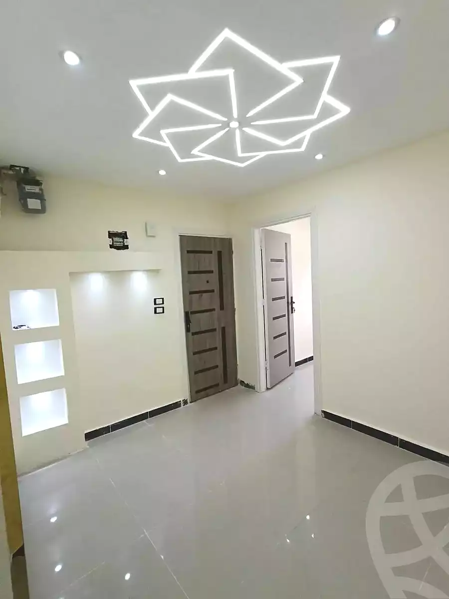 https://aqarmap.com.eg/ar/listing/7283150-for-sale-alexandria-sydy-bshr-sydy-bshr-qbly