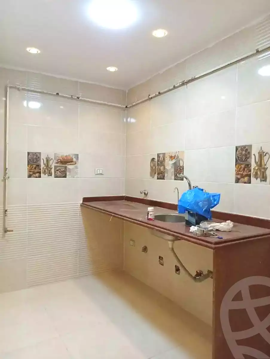 https://aqarmap.com.eg/ar/listing/7283149-for-sale-alexandria-sydy-bshr-sydy-bshr-bhry-gamal-abd-el-nasir-st