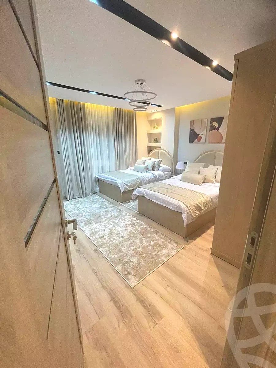 https://aqarmap.com.eg/ar/listing/7283148-for-sale-cairo-new-cairo-compounds-mountain-view-1
