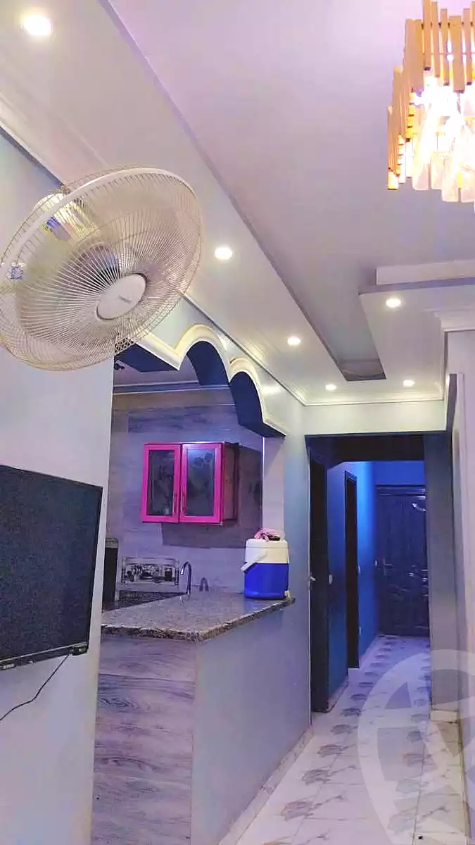 https://aqarmap.com.eg/ar/listing/7283245-for-sale-cairo-helwan-ahmed-enci-st