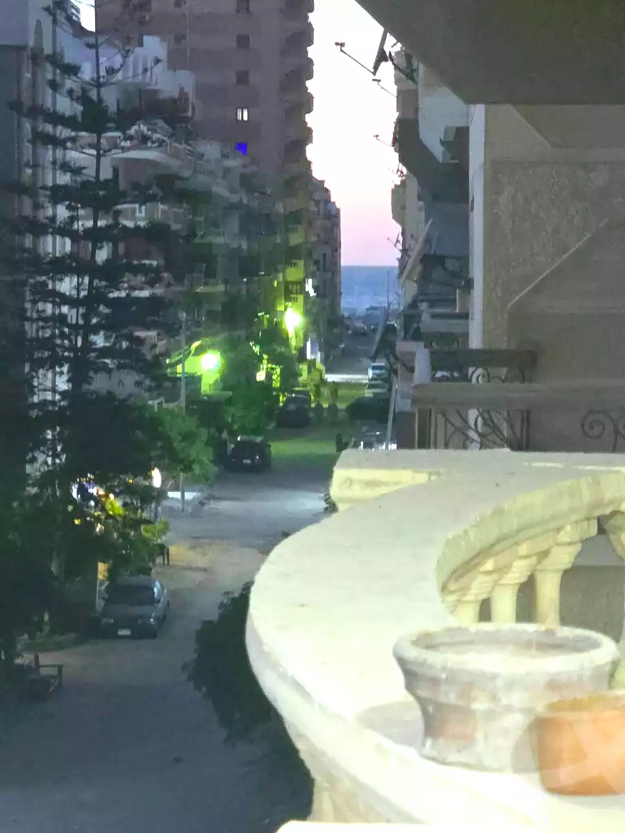 https://aqarmap.com.eg/ar/listing/7283295-for-sale-alexandria-al-agamy-shataa-el-nakheel