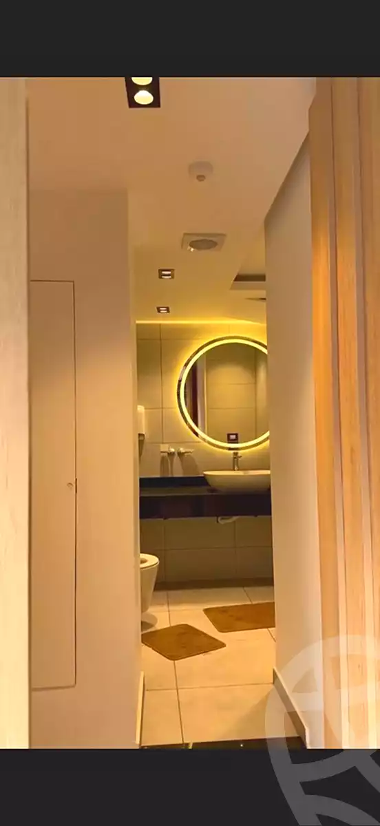 https://aqarmap.com.eg/ar/listing/7283300-for-rent-cairo-heliopolis-heliopolis-square-mohammed-farid-st