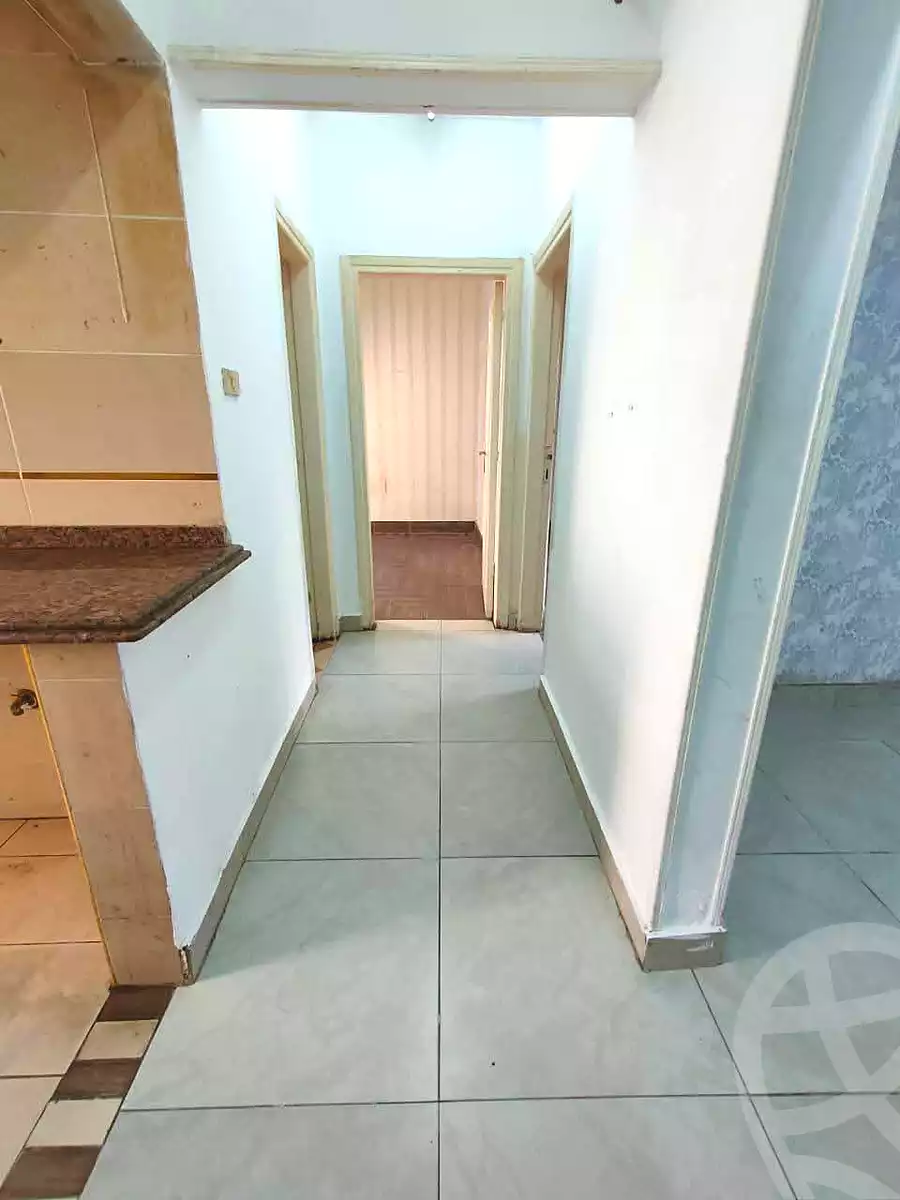 https://aqarmap.com.eg/ar/listing/7283453-for-sale-alexandria-el-asafra-l-sfr-bhry