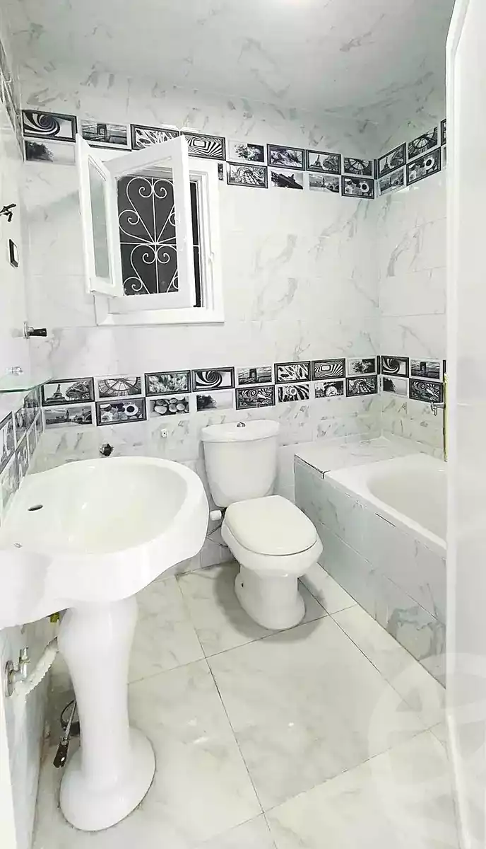 https://aqarmap.com.eg/en/listing/7283893-for-sale-alexandria-al-agamy-shataa-el-nakheel