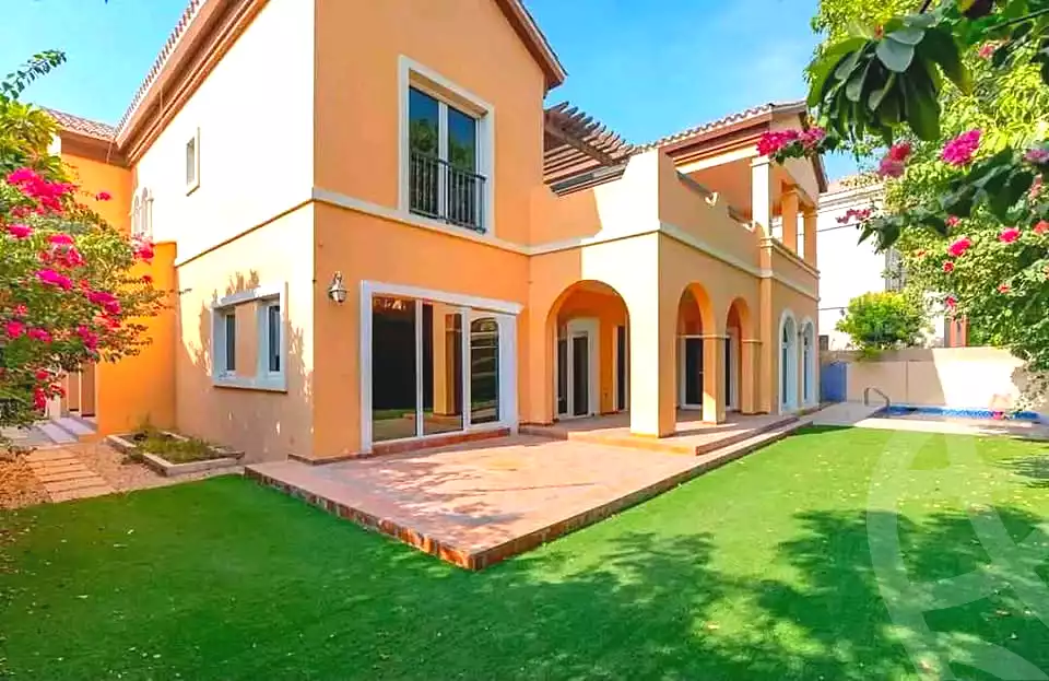 https://aqarmap.com.eg/ar/listing/7283981-for-sale-cairo-new-cairo-compounds-hyde-park-centre-ville-hyde-park