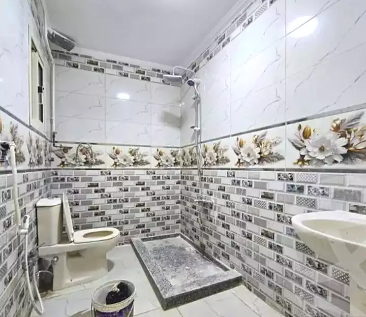 https://aqarmap.com.eg/en/listing/7284037-for-sale-alexandria-miami