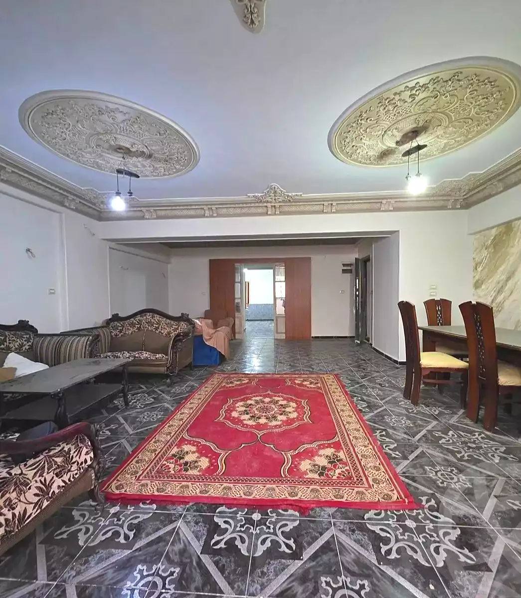 https://aqarmap.com.eg/ar/listing/7284038-for-sale-alexandria-sydy-bshr-sydy-bshr-bhry-shr-khld-bn-lwlyd