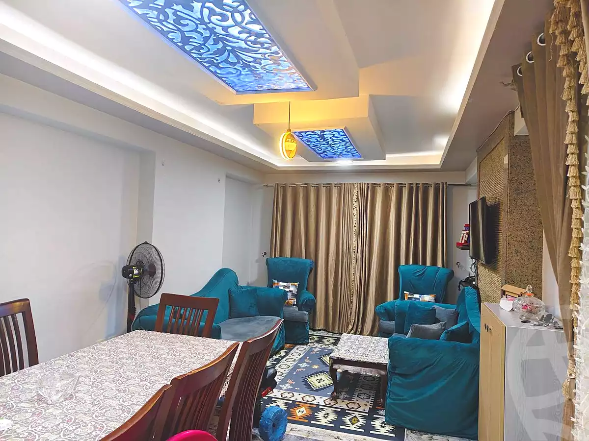 https://aqarmap.com.eg/ar/listing/7284105-for-sale-cairo-el-haram-el-lebeny-soltan-khattab-st