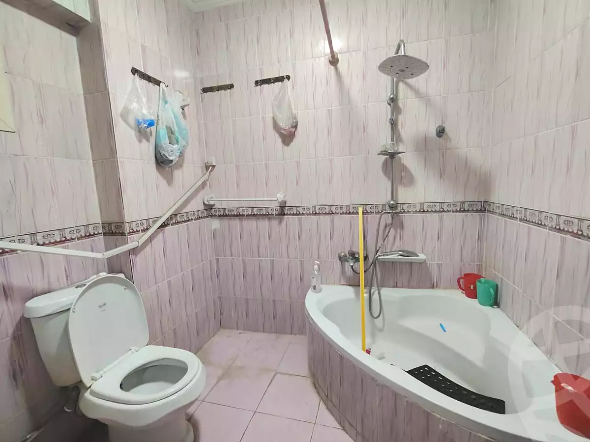 https://aqarmap.com.eg/en/listing/7284159-for-sale-alexandria-cleopatra-taha-hamdy-st