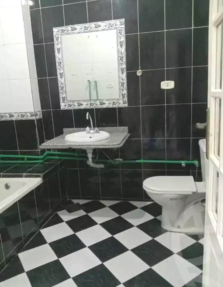 https://aqarmap.com.eg/en/listing/7284271-for-sale-alexandria-al-agamy-lbytsh-ibrahim-othman-st