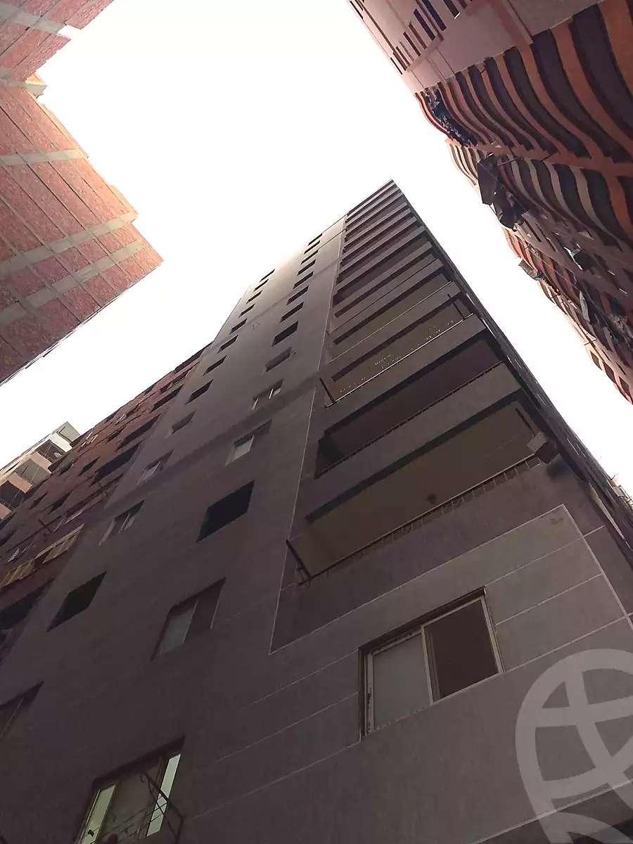 https://aqarmap.com.eg/en/listing/7284528-for-sale-cairo-elnozha-Streettt-27