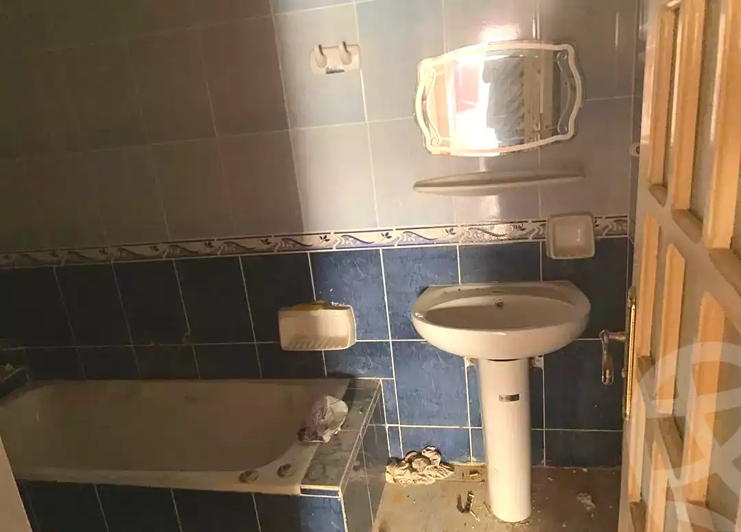 https://aqarmap.com.eg/en/listing/7284747-for-sale-alexandria-al-agamy-shataa-el-nakheel