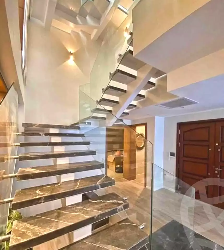 https://aqarmap.com.eg/en/listing/7284767-for-sale-cairo-new-cairo-compounds-mountain-view-1
