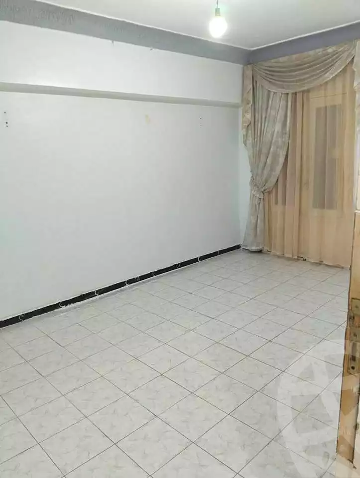 https://aqarmap.com.eg/ar/listing/7284879-for-sale-alexandria-al-agamy-el-hanouvel