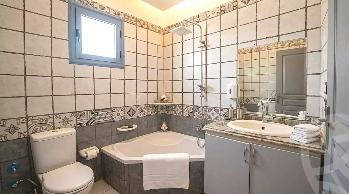 https://aqarmap.com.eg/en/listing/7285183-for-sale-alexandria-lsywf-el-falki