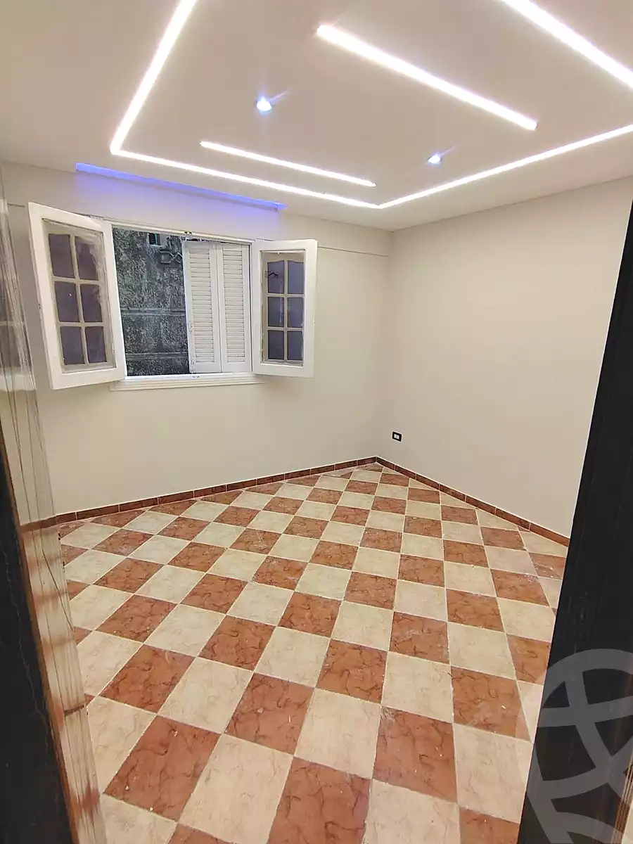 https://aqarmap.com.eg/ar/listing/7285335-for-sale-alexandria-lsywf-el-seyouf-qebly-el-salam-st