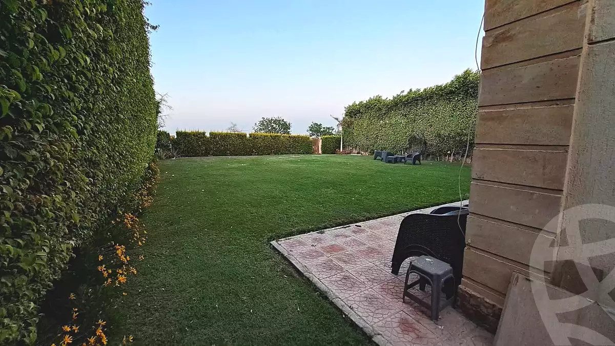 4 BR Villa in Al Rabwa, photo 3 of 5