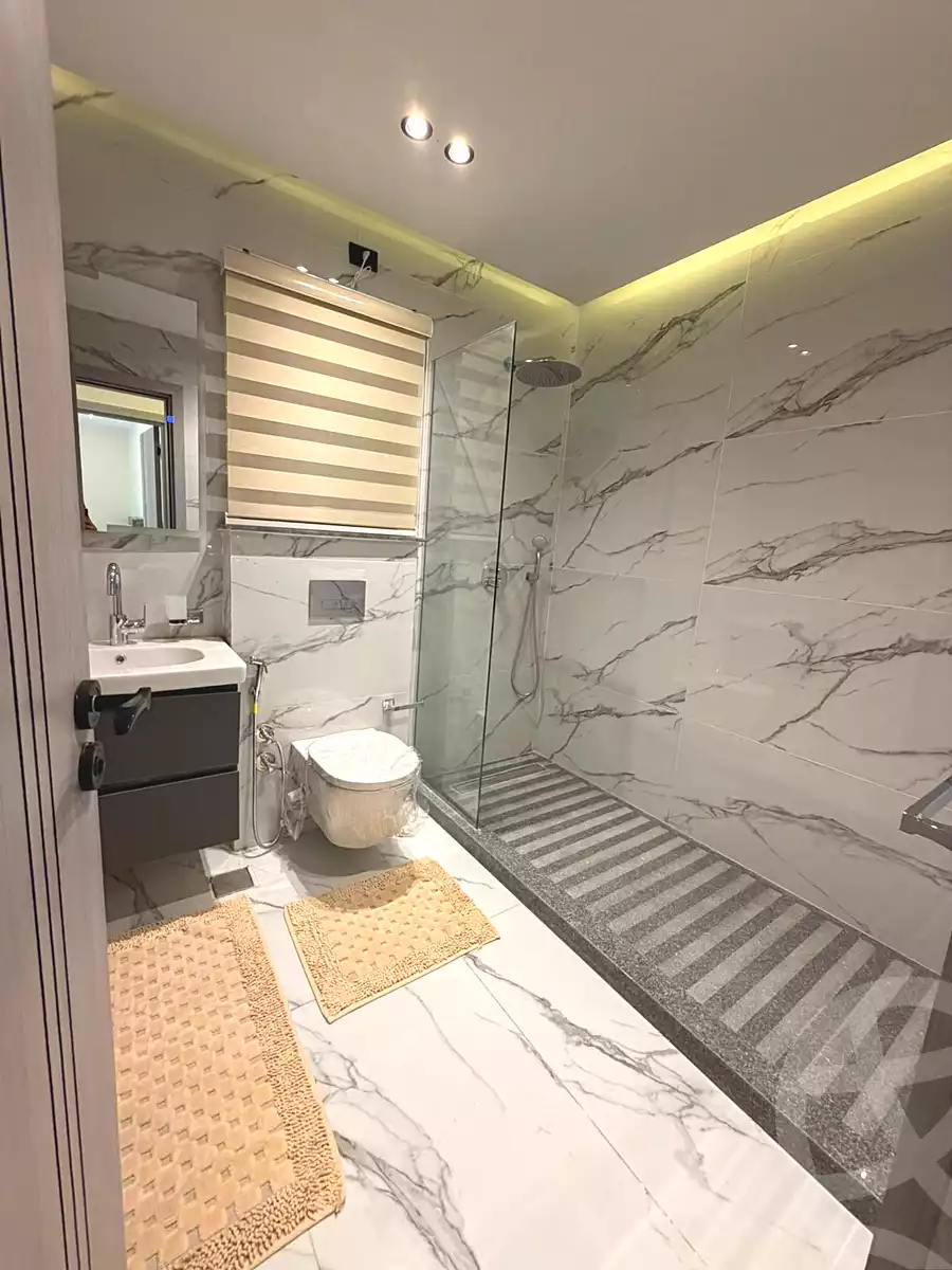 https://aqarmap.com.eg/en/listing/7285594-for-sale-cairo-new-cairo-compounds-ivoire-east-compound-pre