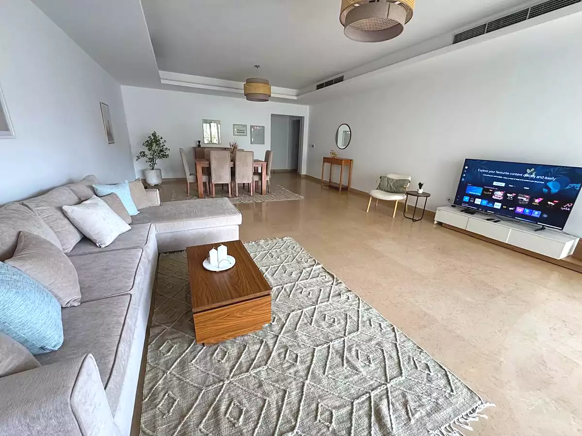 https://aqarmap.com.eg/en/listing/7286111-for-rent-cairo-new-cairo-compounds-cairo-festival-city-cairo-festival-city-mall-cfc-mall