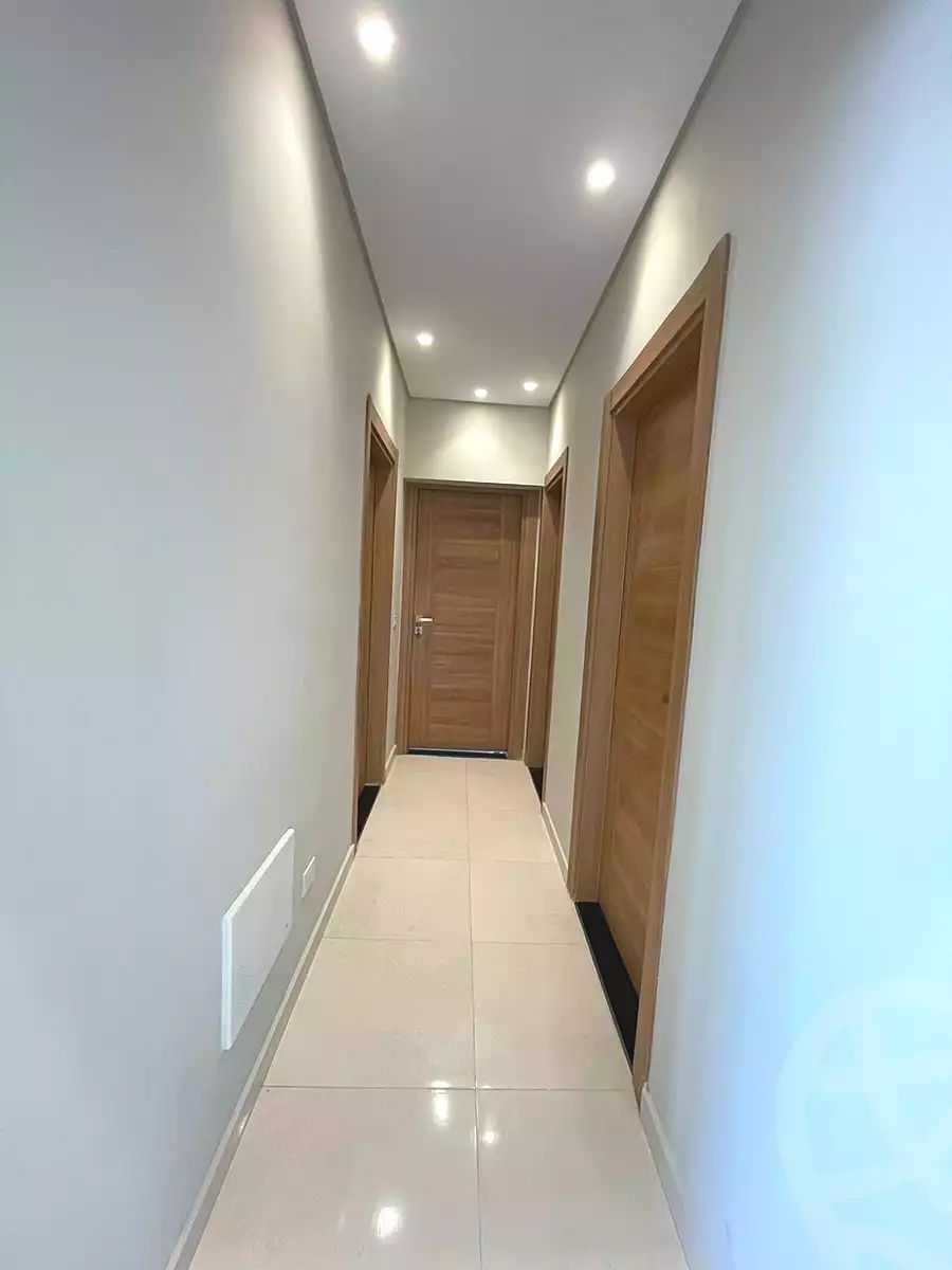 https://aqarmap.com.eg/ar/listing/7286101-for-rent-cairo-new-cairo-compounds-mwntn-fyw-y-syty-club-park-mountain-view-icity
