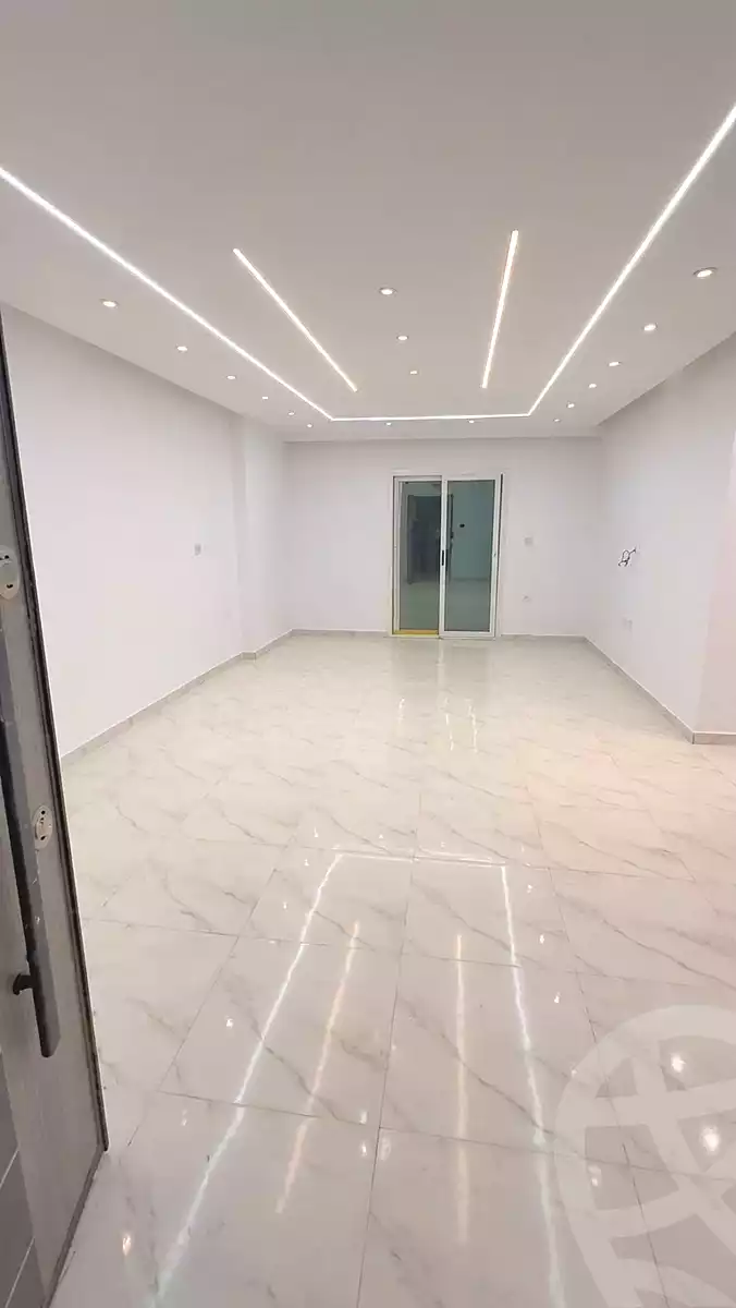 https://aqarmap.com.eg/ar/listing/7286534-for-rent-cairo-el-haram-el-maryotya-nazlet-el-seesy-st