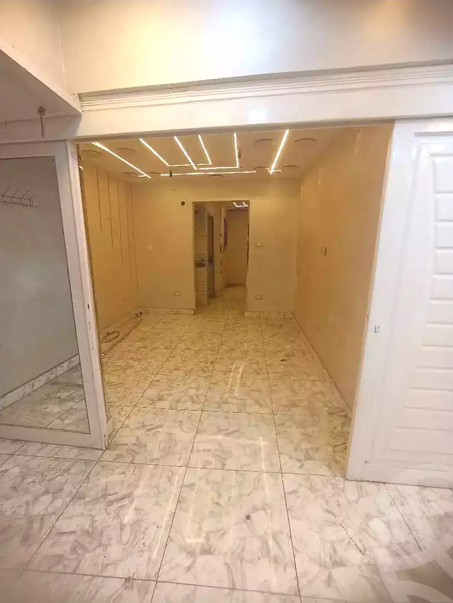 https://aqarmap.com.eg/en/listing/7286637-for-rent-alexandria-alexandria-marsa-matrouh-rd