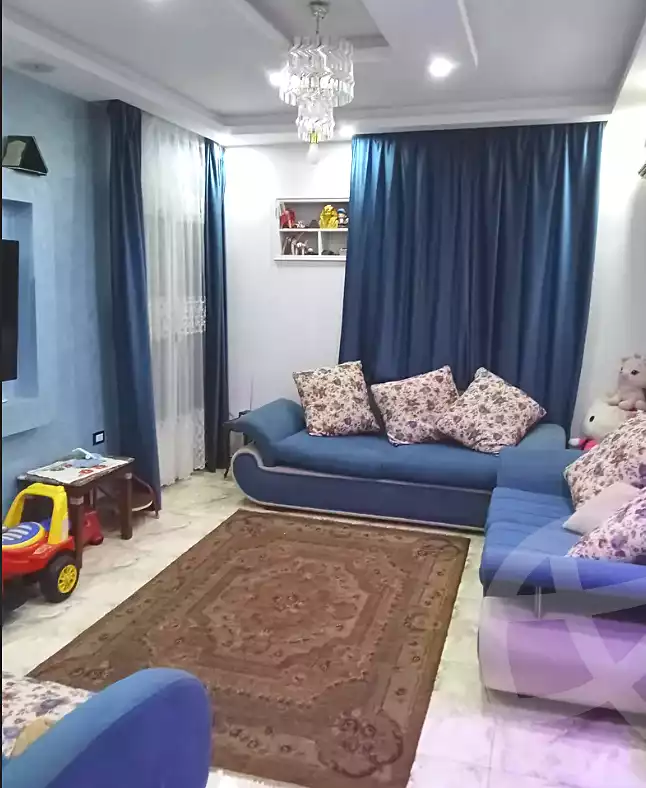 https://aqarmap.com.eg/ar/listing/7286876-for-rent-cairo-helwan-mnshy-yn-hlwn-rael-st