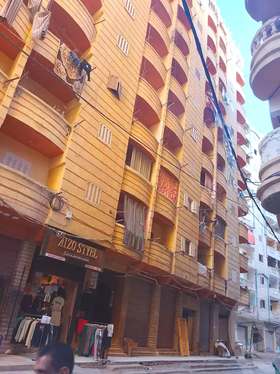 https://aqarmap.com.eg/ar/listing/7286969-for-sale-alexandria-al-agamy-lbytsh-el-hanafeya-st