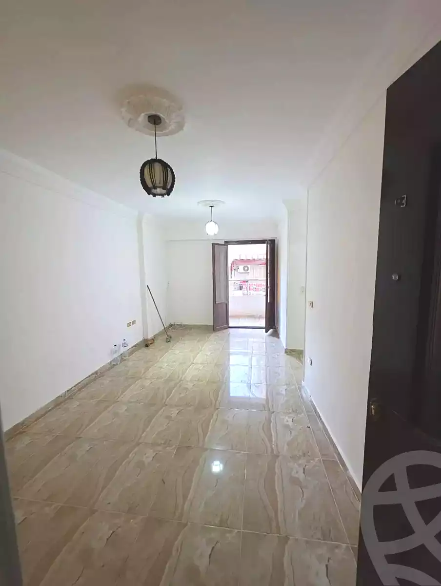 https://aqarmap.com.eg/ar/listing/7287294-for-sale-alexandria-sydy-bshr-sydy-bshr-bhry-mohammed-youssef-ghaly-st