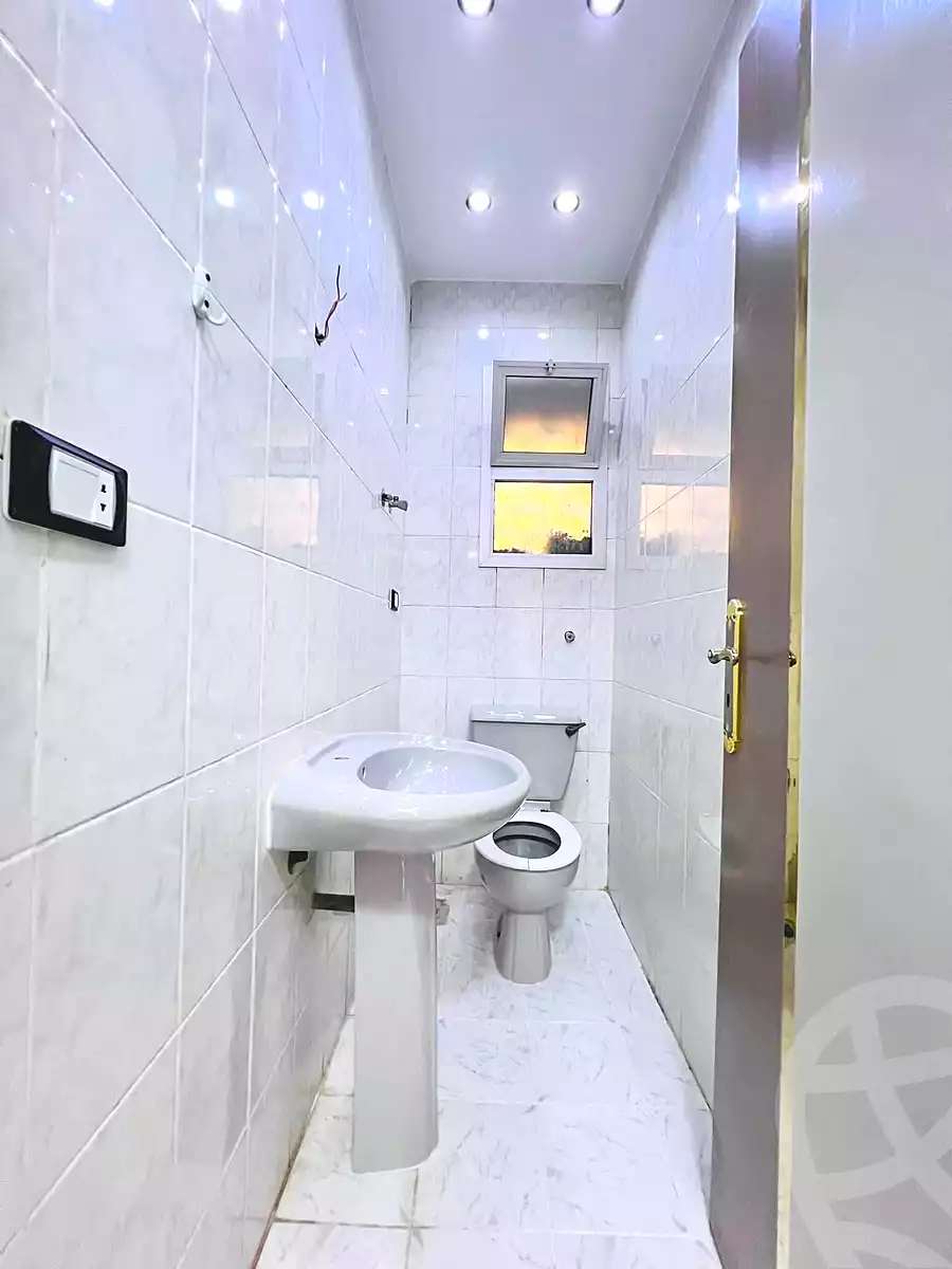 https://aqarmap.com.eg/ar/listing/7287410-for-sale-alexandria-al-agamy-shataa-el-nakheel