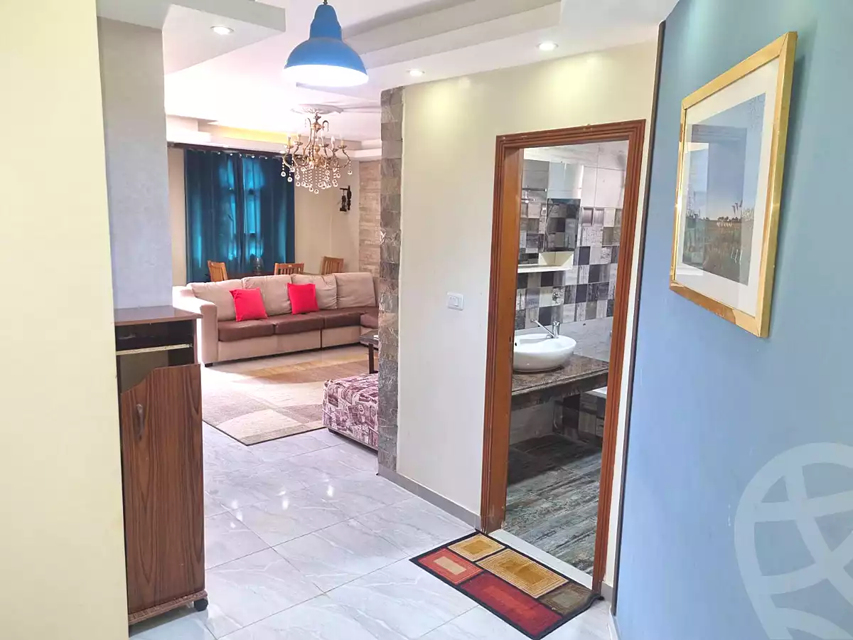https://aqarmap.com.eg/ar/listing/7287476-for-rent-cairo-6th-of-october-el-ahyaa-neighborhood-1st-al-maahad