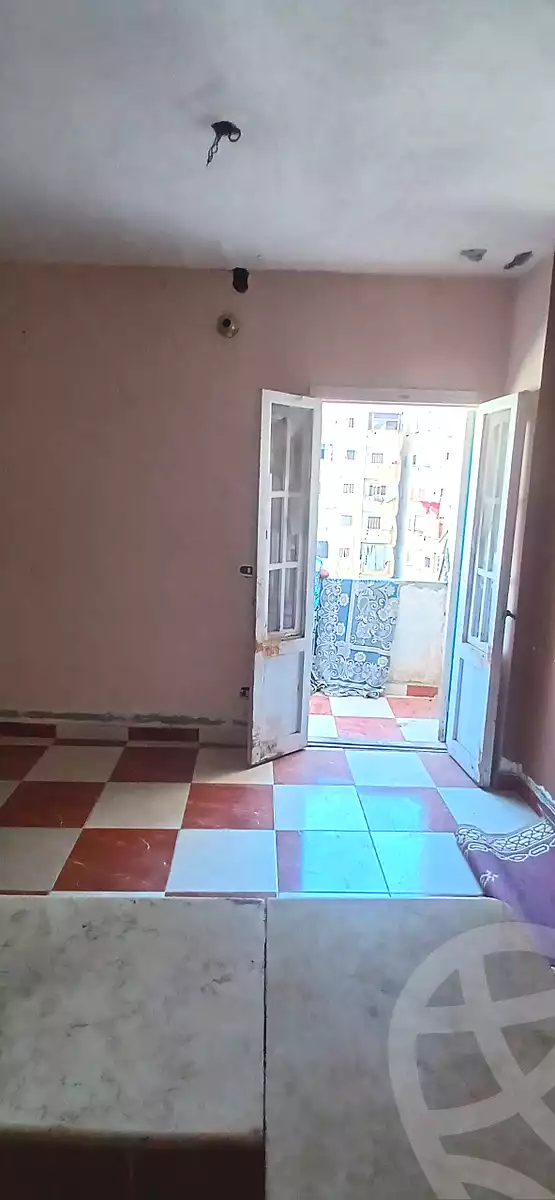 https://aqarmap.com.eg/ar/listing/7287576-for-sale-alexandria-al-agamy-el-hanouvel