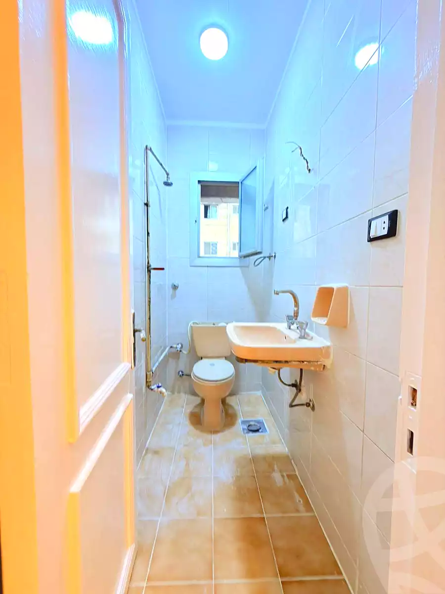 https://aqarmap.com.eg/ar/listing/7287690-for-sale-alexandria-al-agamy-shataa-el-nakheel