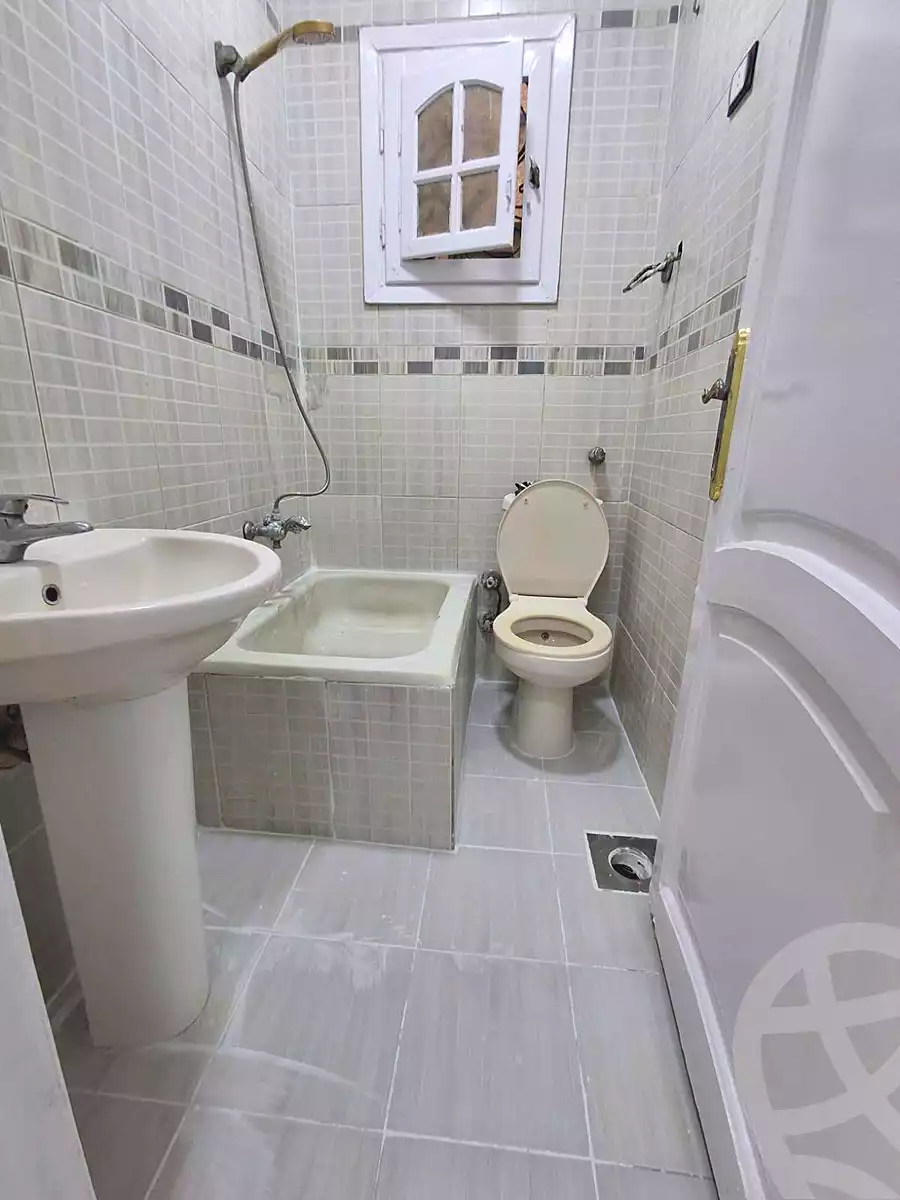 https://aqarmap.com.eg/en/listing/7287698-for-sale-alexandria-al-agamy-shataa-el-nakheel