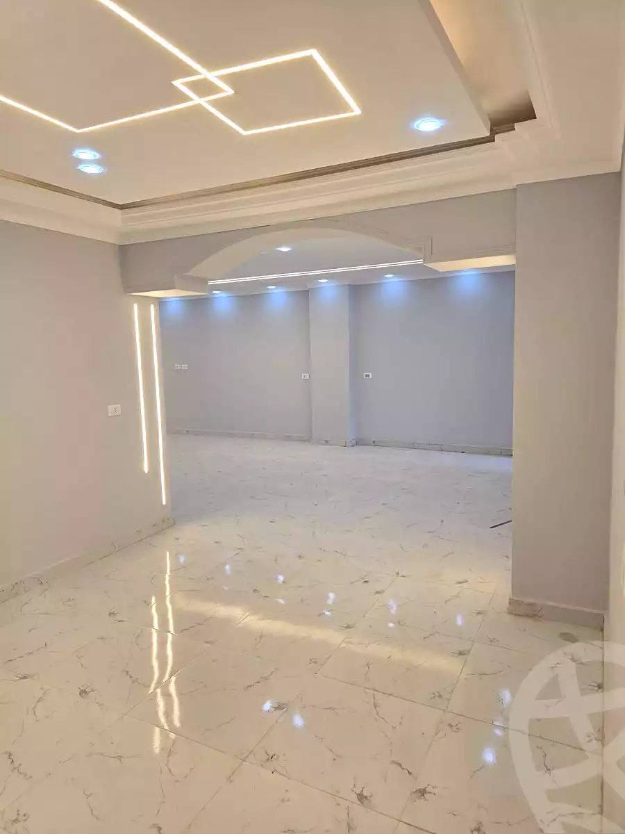 https://aqarmap.com.eg/en/listing/7287818-for-rent-cairo-6th-of-october-el-ahyaa-neighborhood-2nd-divided-from-al-kafrawei-st