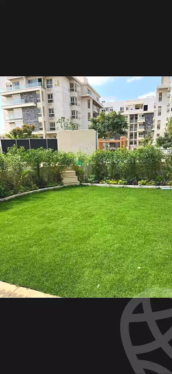 https://aqarmap.com.eg/ar/listing/7288057-for-sale-cairo-new-cairo-compounds-mwntn-fyw-y-syty-club-park-mountain-view-icity