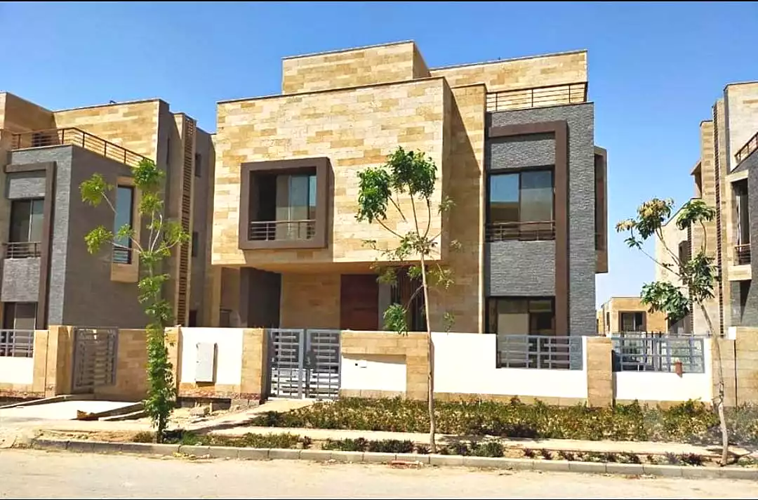 https://aqarmap.com.eg/ar/listing/7288075-for-sale-cairo-new-cairo-compounds-tag-city-taj-sultan
