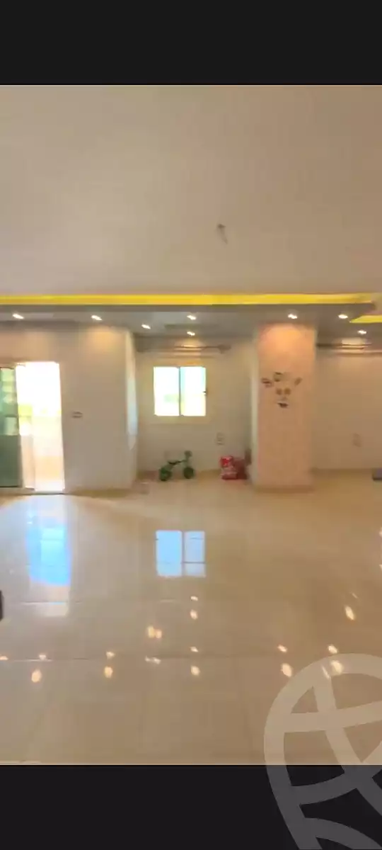 https://aqarmap.com.eg/ar/listing/7288104-for-sale-cairo-new-cairo-south-investors-zizinia-st