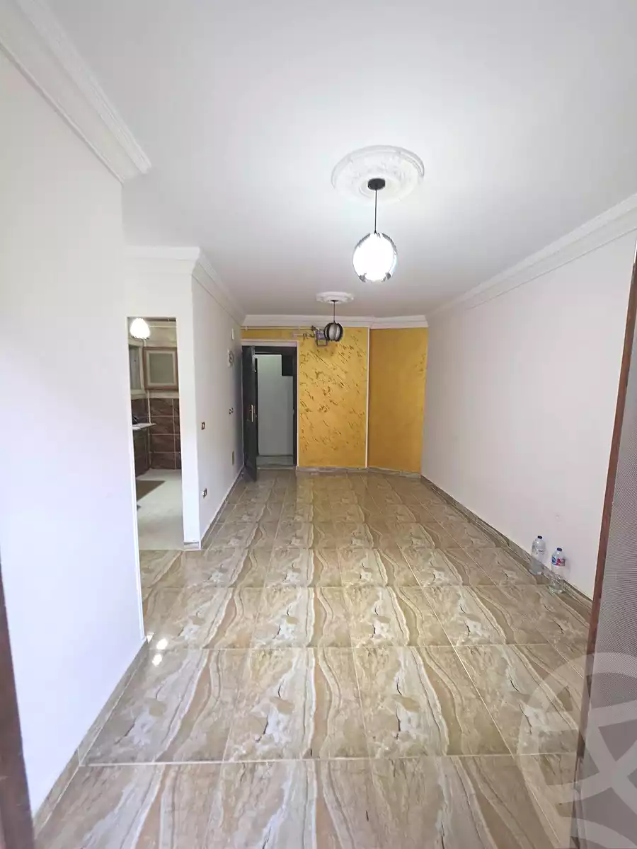 https://aqarmap.com.eg/ar/listing/7288445-for-sale-alexandria-sydy-bshr-sydy-bshr-bhry-gamal-abd-el-nasir-st