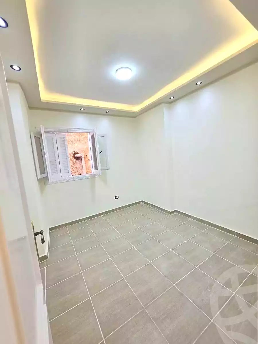 https://aqarmap.com.eg/ar/listing/7288493-for-sale-alexandria-al-agamy-shataa-el-nakheel