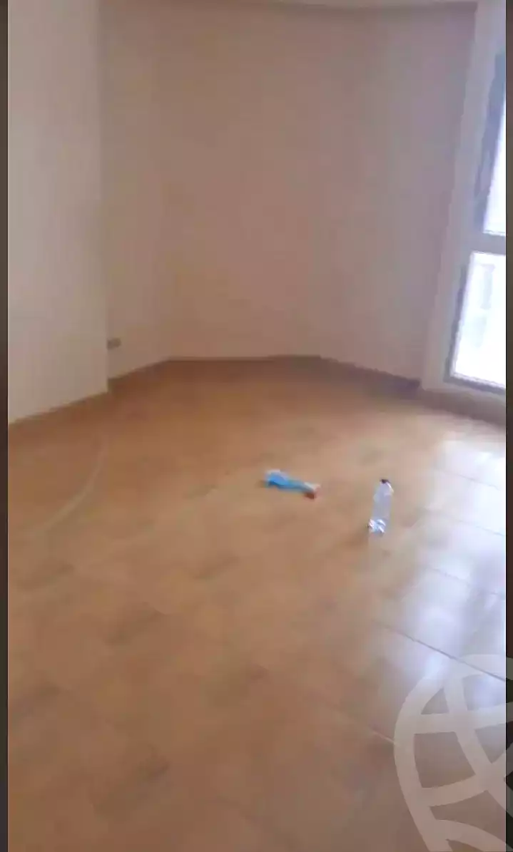 https://aqarmap.com.eg/ar/listing/7288902-for-rent-alexandria-smouha-compounds-in-smouha-fayrouzit-smouha