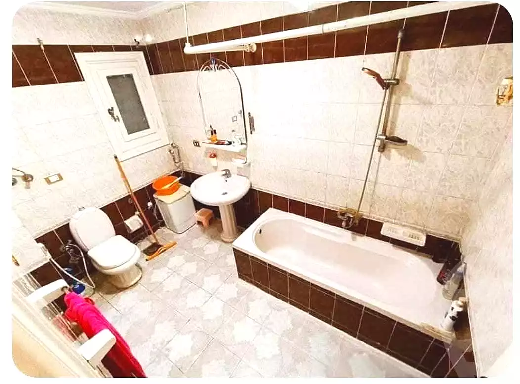 https://aqarmap.com.eg/ar/listing/7289139-for-sale-alexandria-sydy-bshr-sydy-bshr-bhry-shr-khld-bn-lwlyd