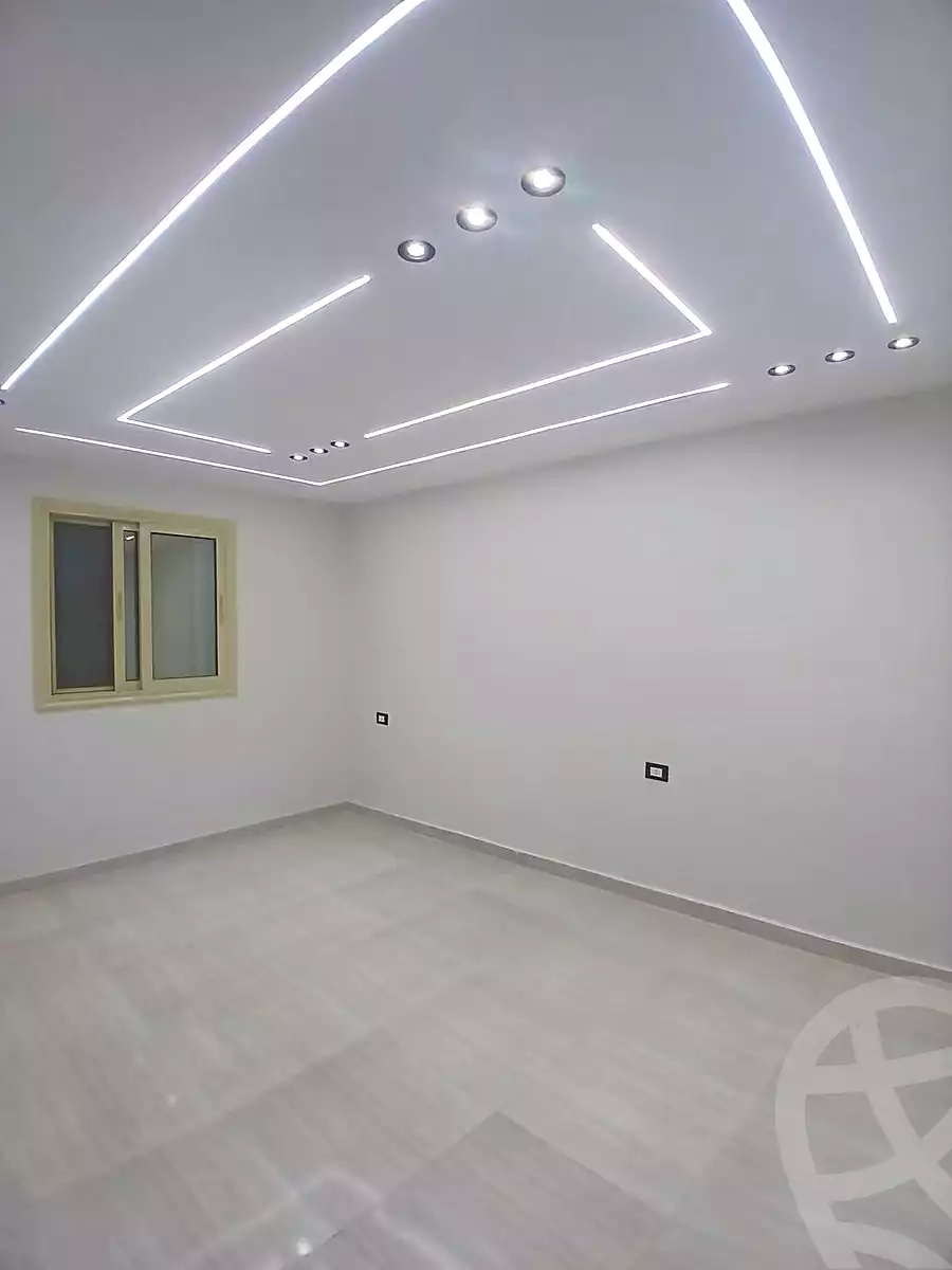 https://aqarmap.com.eg/en/listing/7289167-for-sale-alexandria-al-agamy-lbytsh-el-saleheen-mosque-st