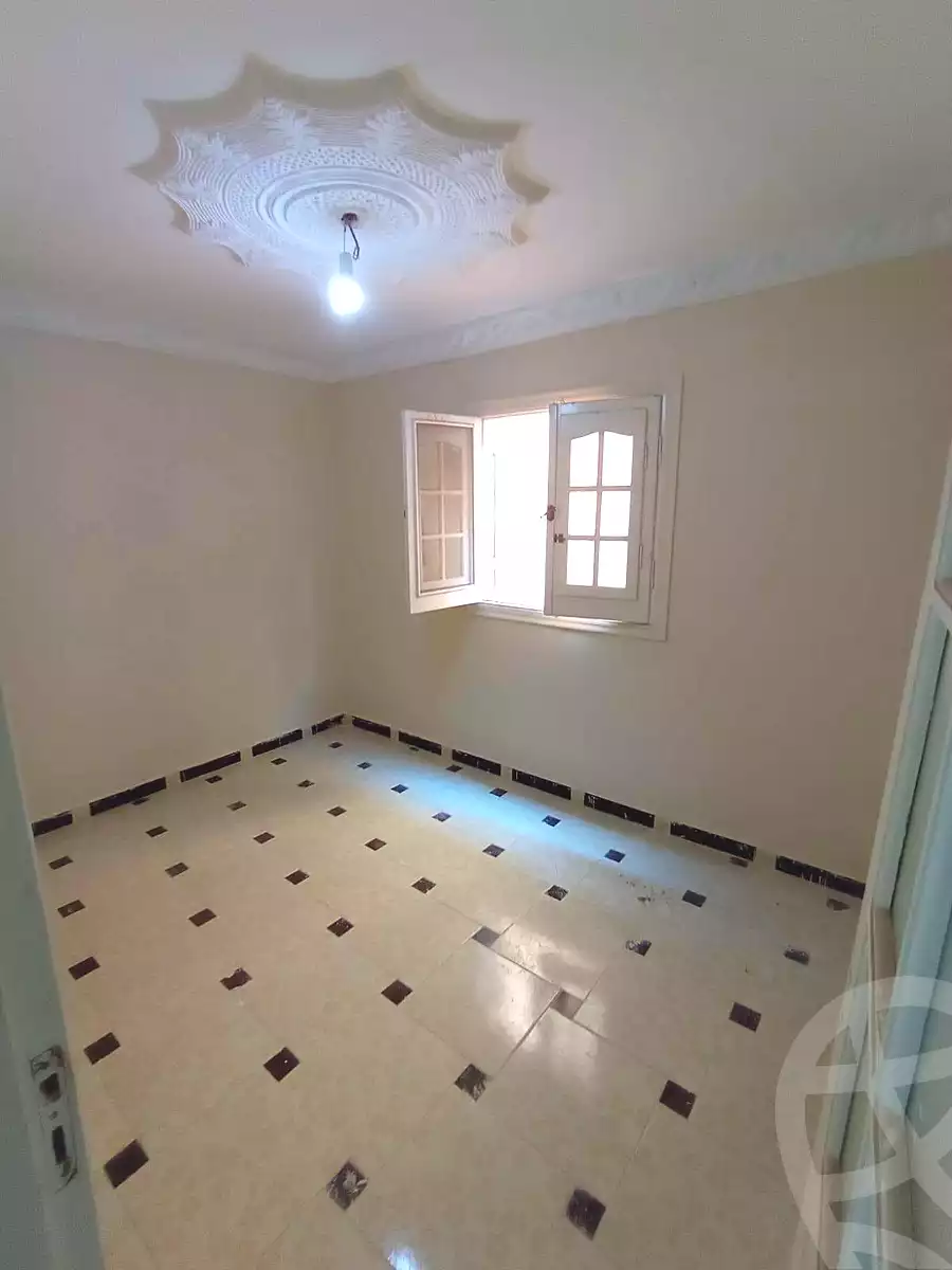 https://aqarmap.com.eg/en/listing/7289500-for-sale-alexandria-al-agamy-el-hanouvel-abo-el-shawareb-st