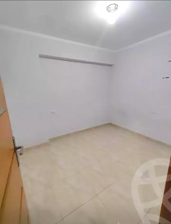 https://aqarmap.com.eg/ar/listing/7289631-for-rent-cairo-ain-shams-mnshy-lthryr